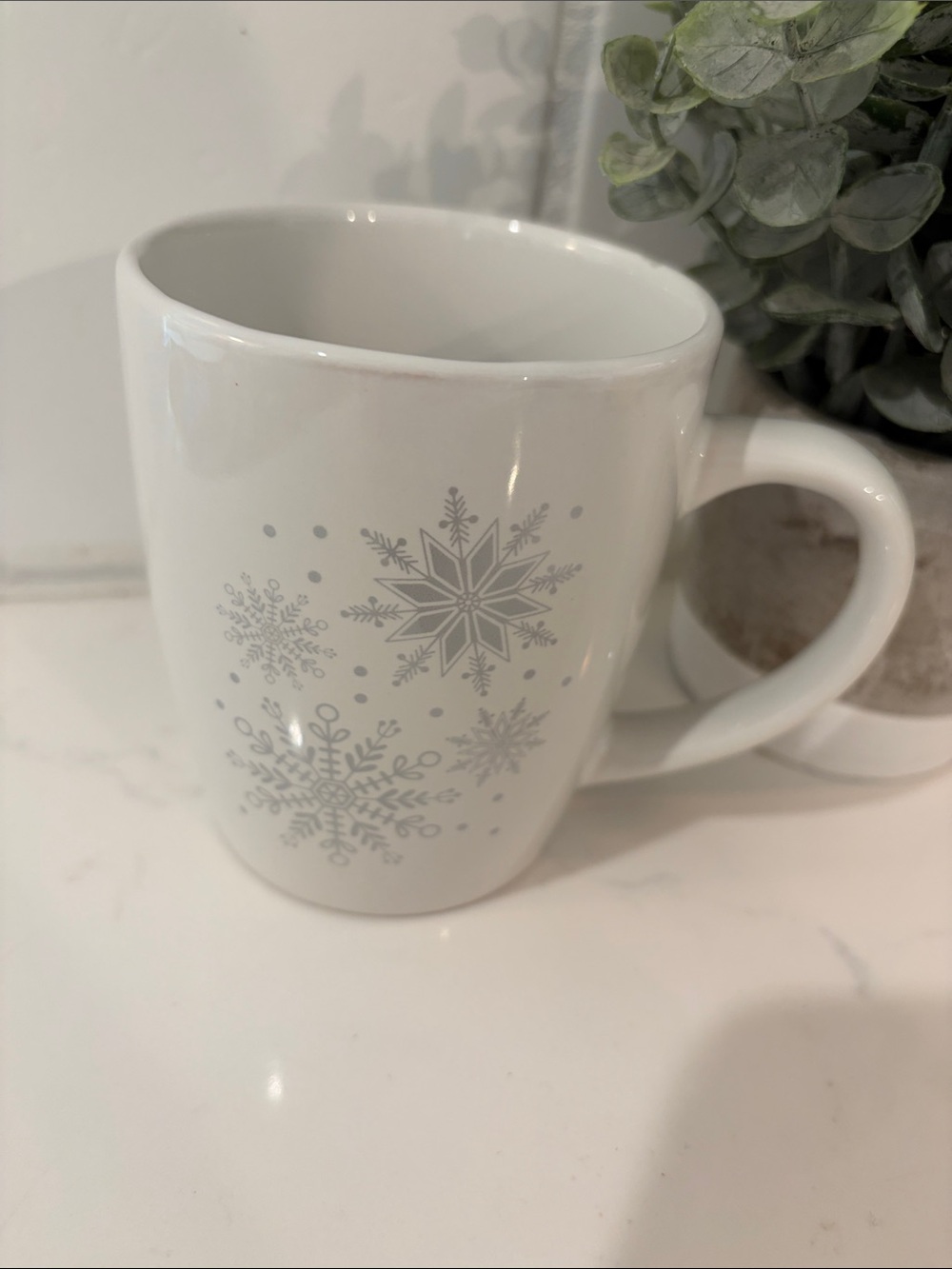 White Snowflake Ceramic Mug - Festive Home Dining
